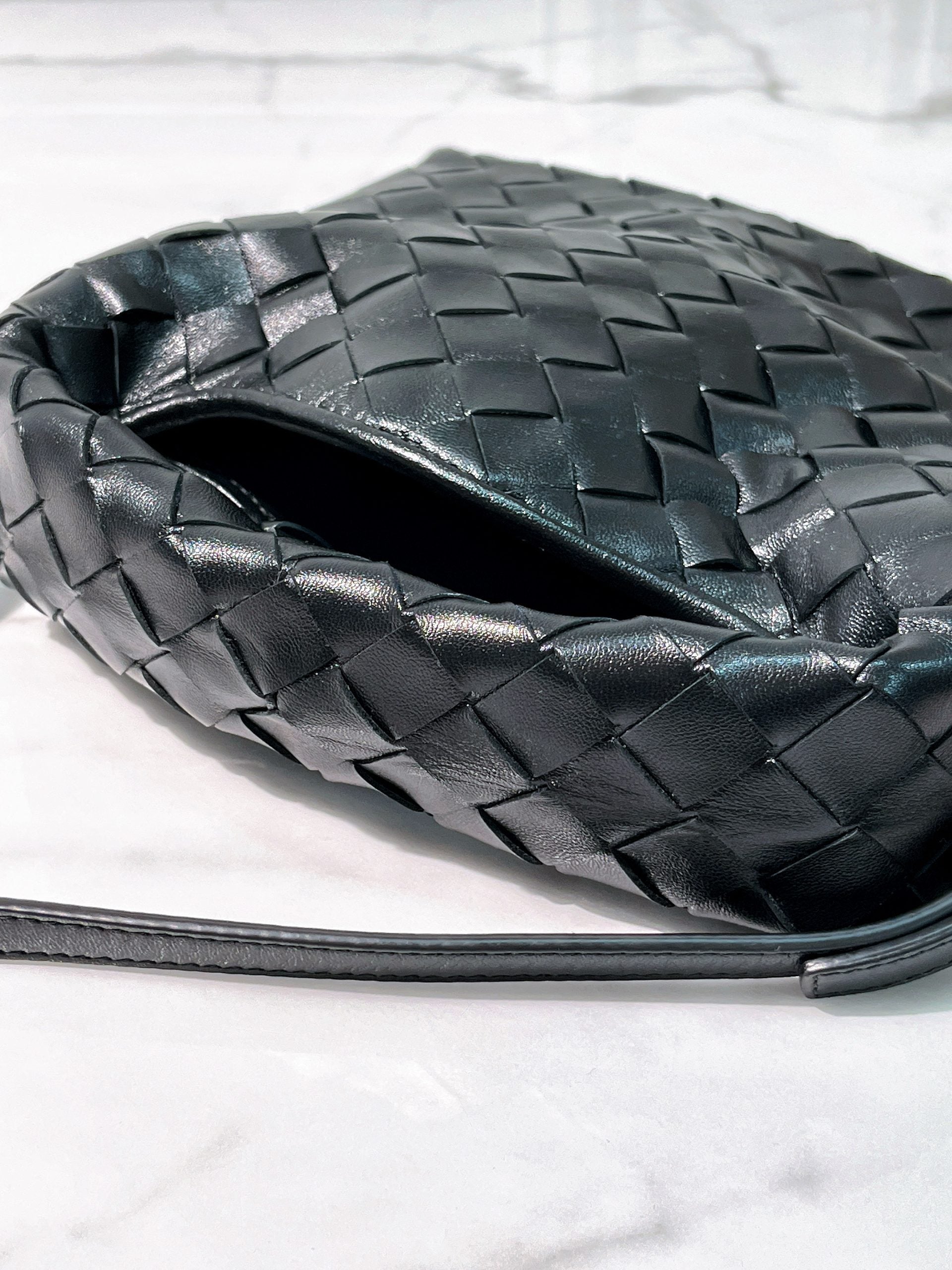 BOTTEGA VENETA MINI HOP, Black