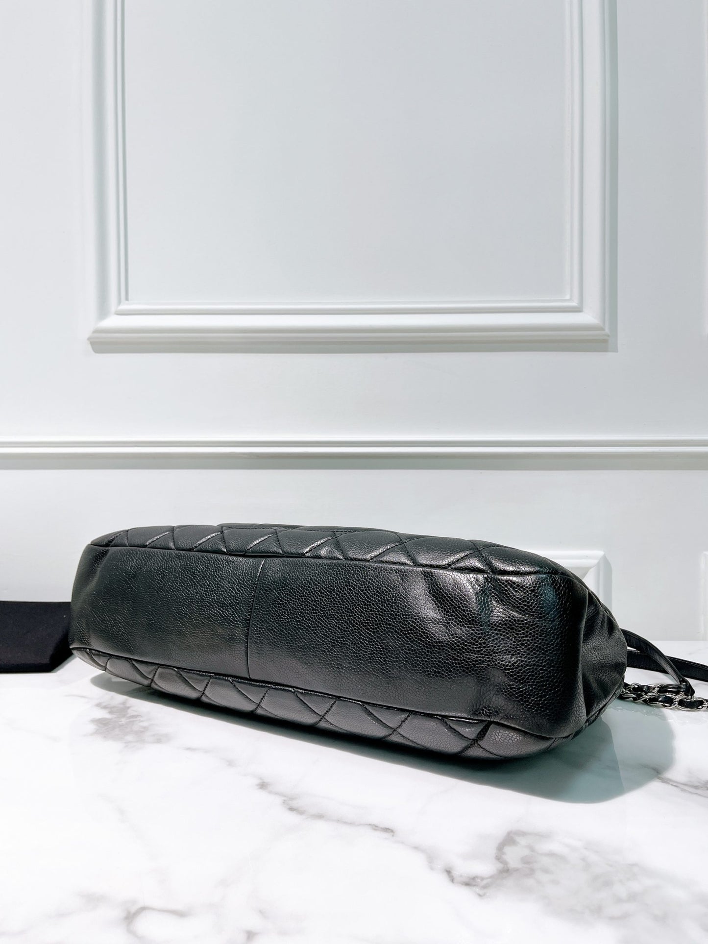 CHANEL TOTE, Black/Silver