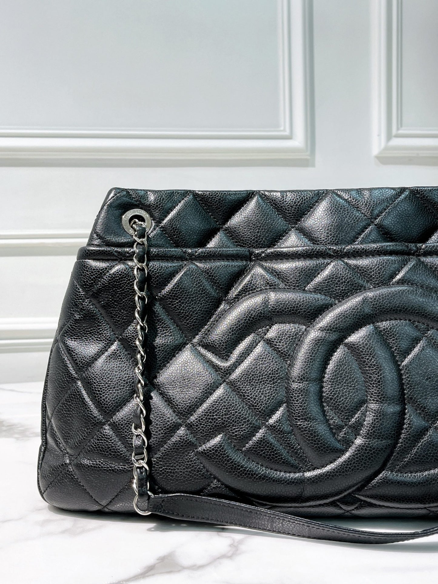 CHANEL TOTE, Black/Silver