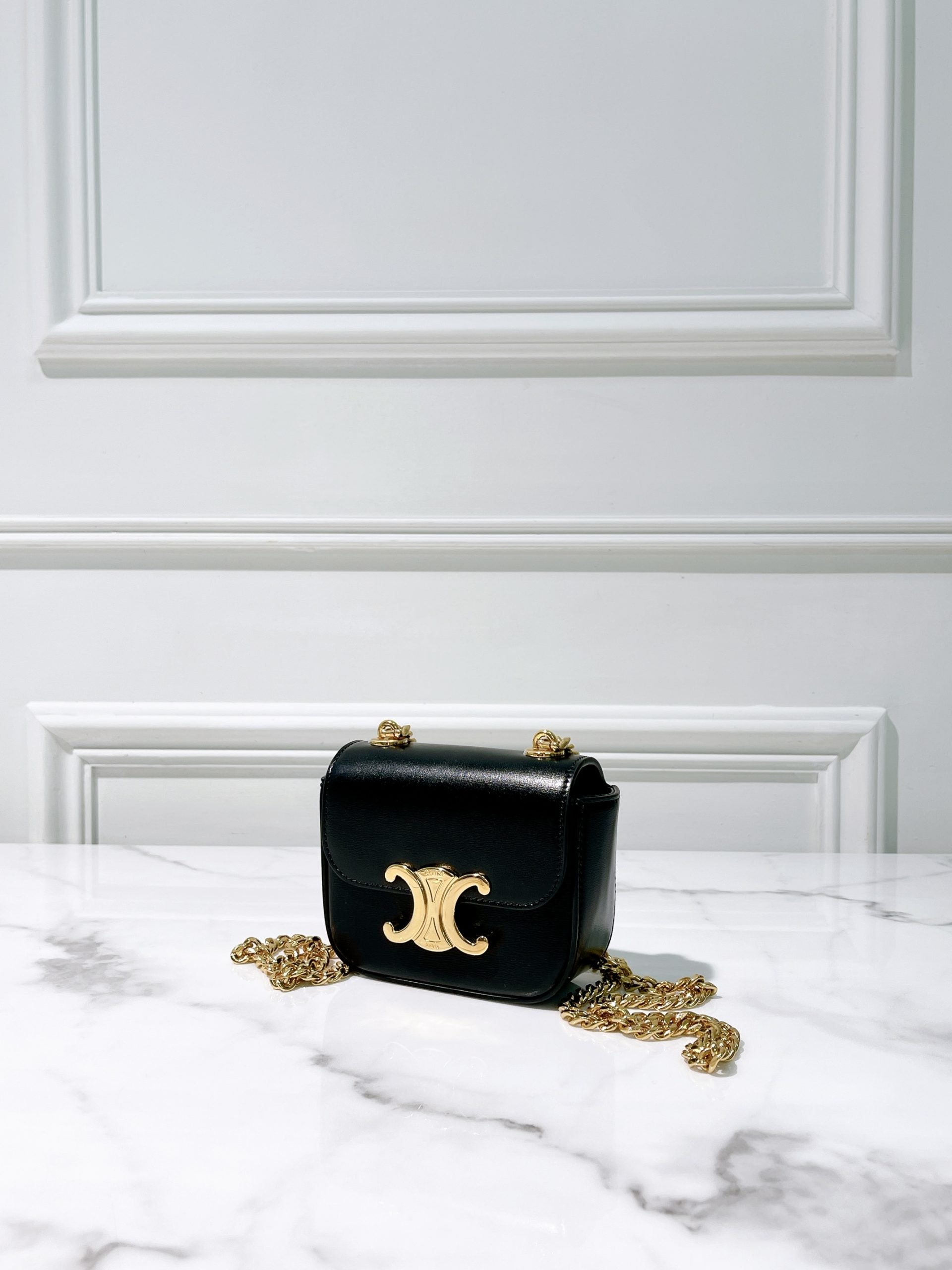 CELINE MINI CHAIN CLAUDE, Black/Gold