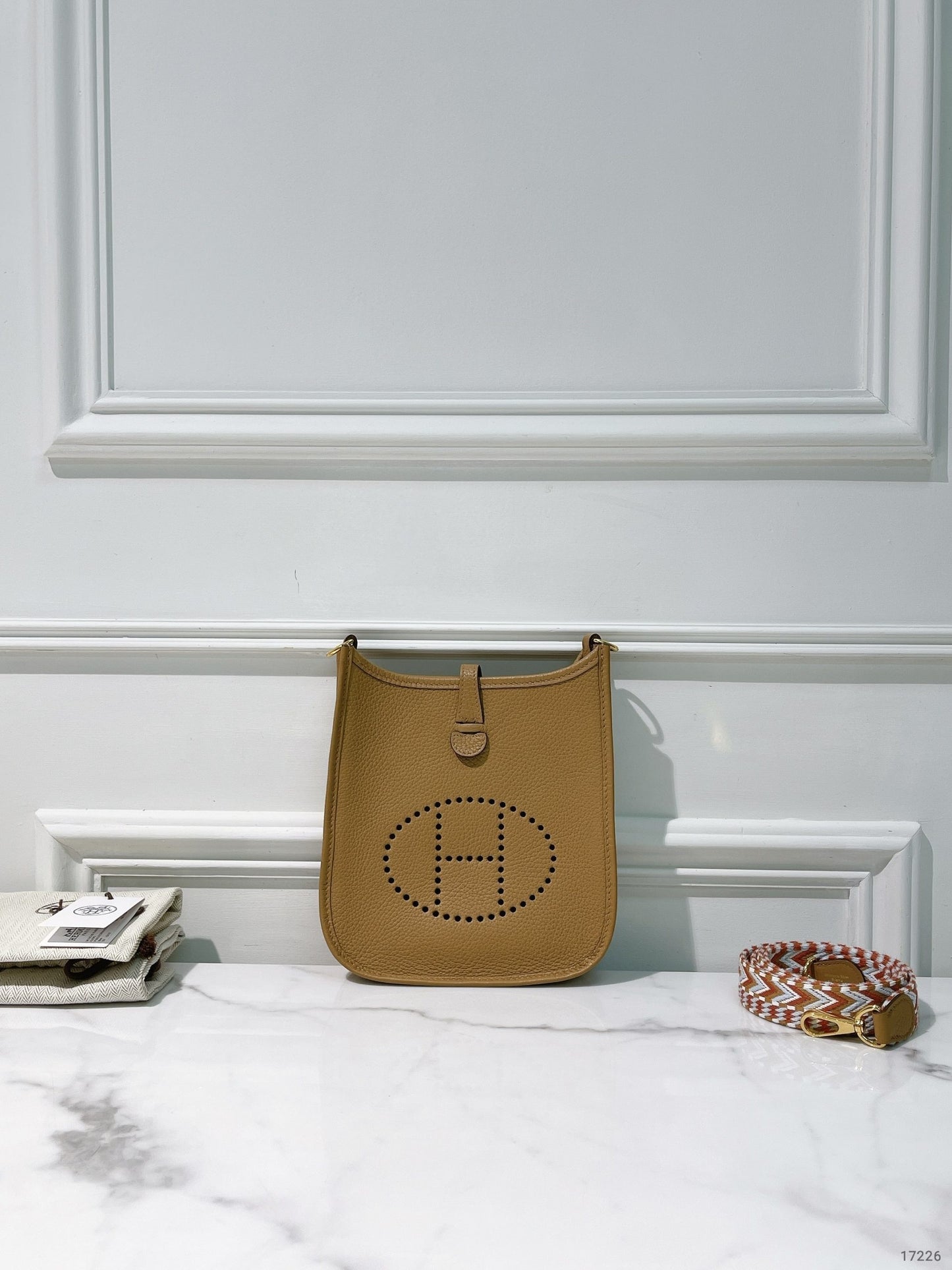 HERMES MINI EVELYNE, Biscuit/Gold