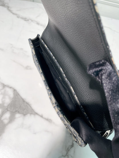 DIOR MINI SADDLE MESSENGER BAG