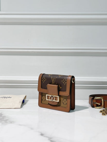 LV DAUPHINE BB CHAIN BELT BAG, Monogram
