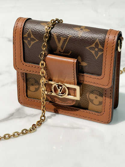 LV DAUPHINE BB CHAIN BELT BAG, Monogram