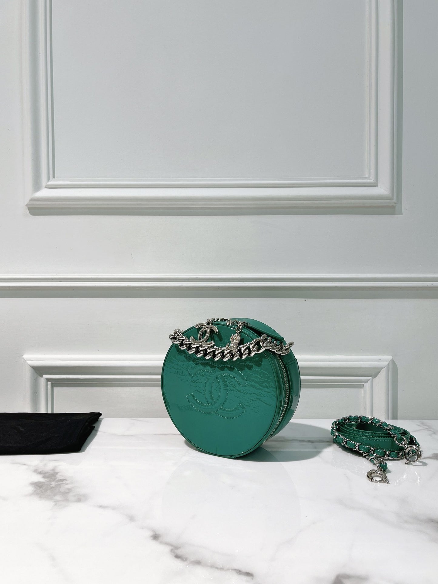 CHANEL ROUND BAG, Green/Silver