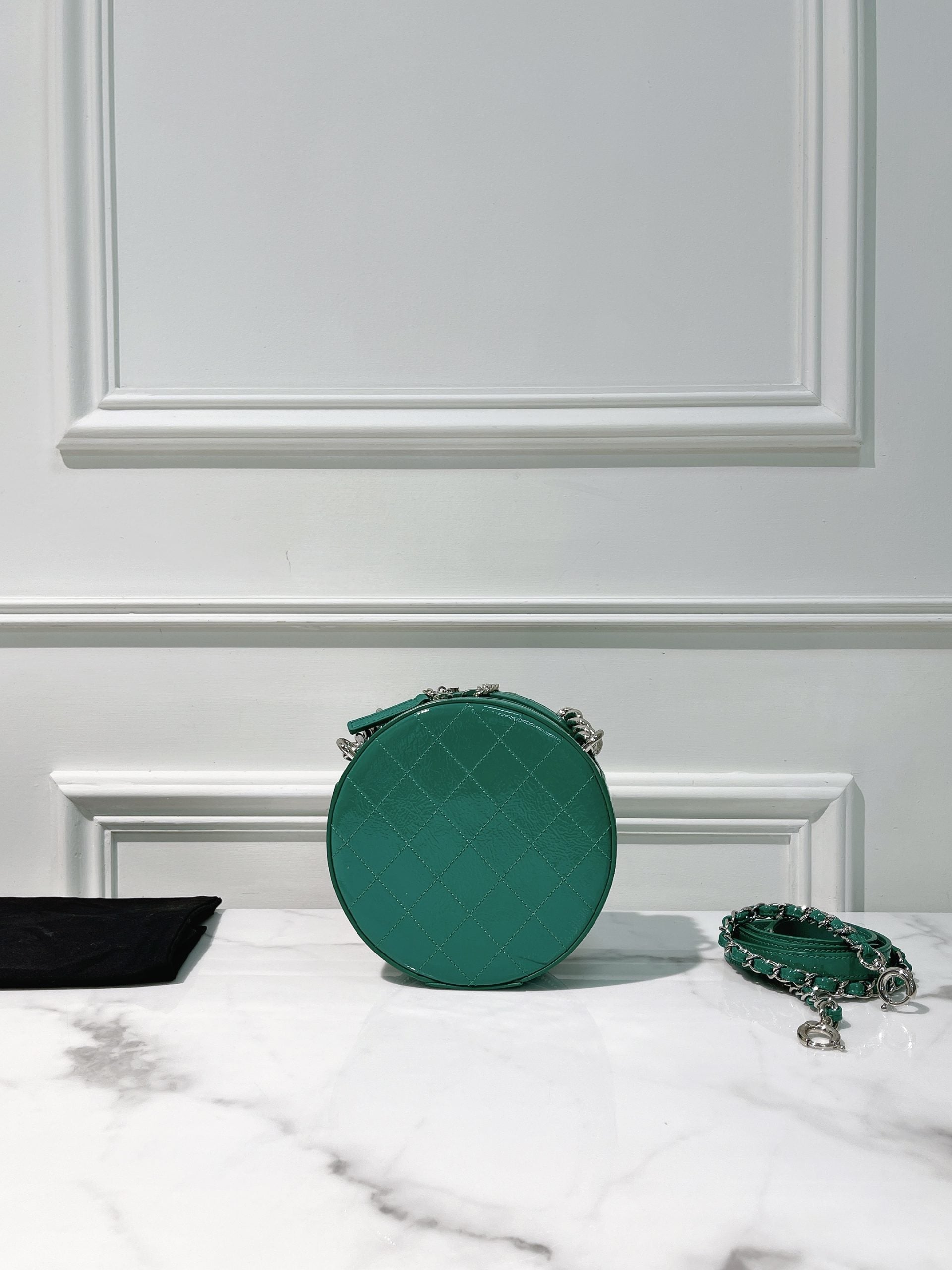 CHANEL ROUND BAG, Green/Silver