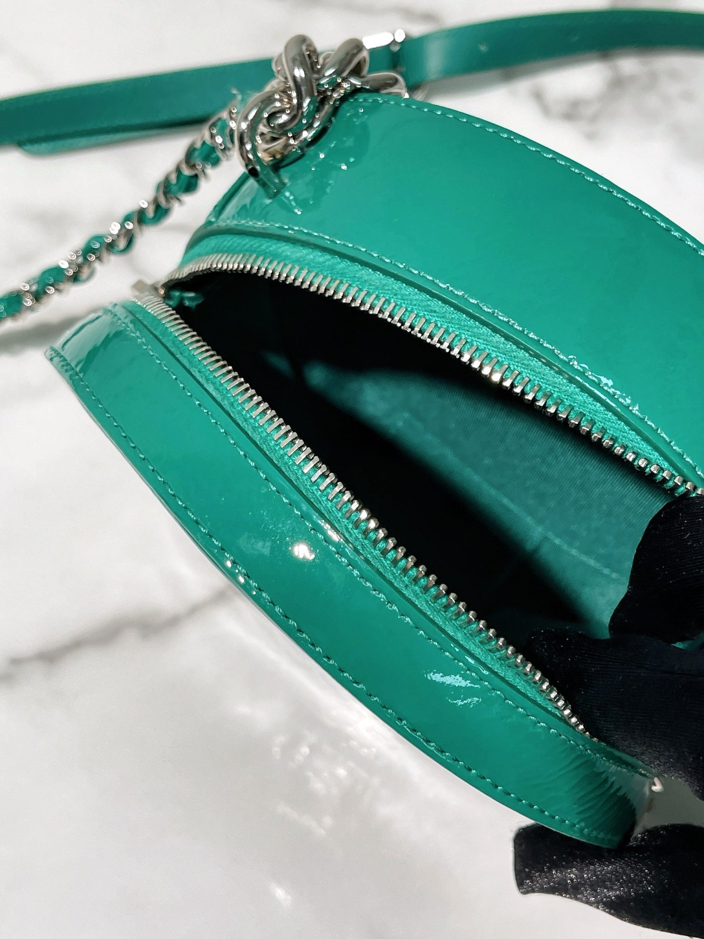 CHANEL ROUND BAG, Green/Silver