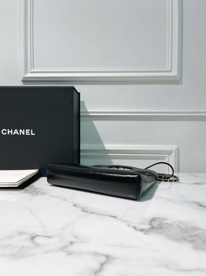 CHANEL MINI 31 BAG, Black/Gold