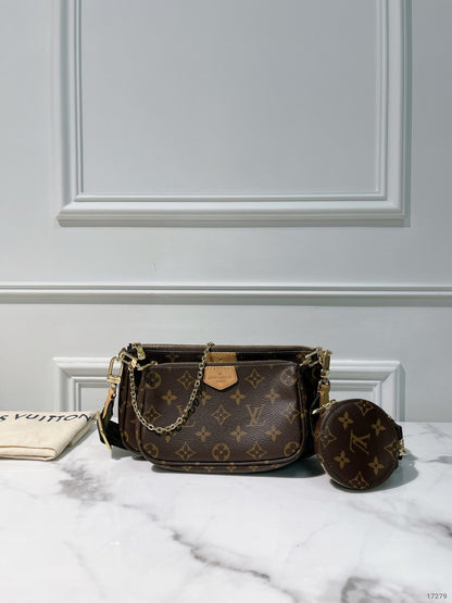 LV MULTI POCHETTE ACCESSOIRES, Monogram