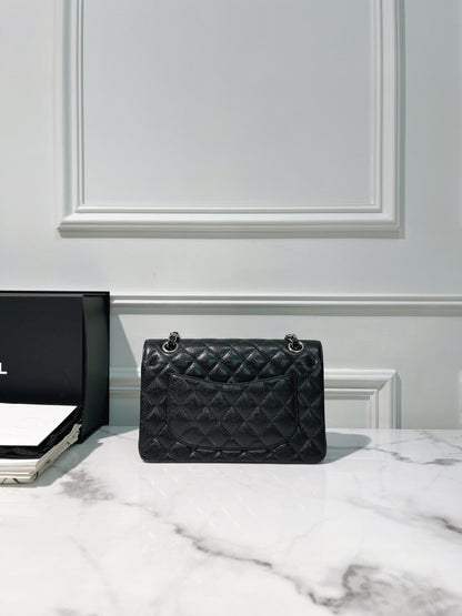 CHANEL SMALL CLASSIC FLAP, Black/Silver