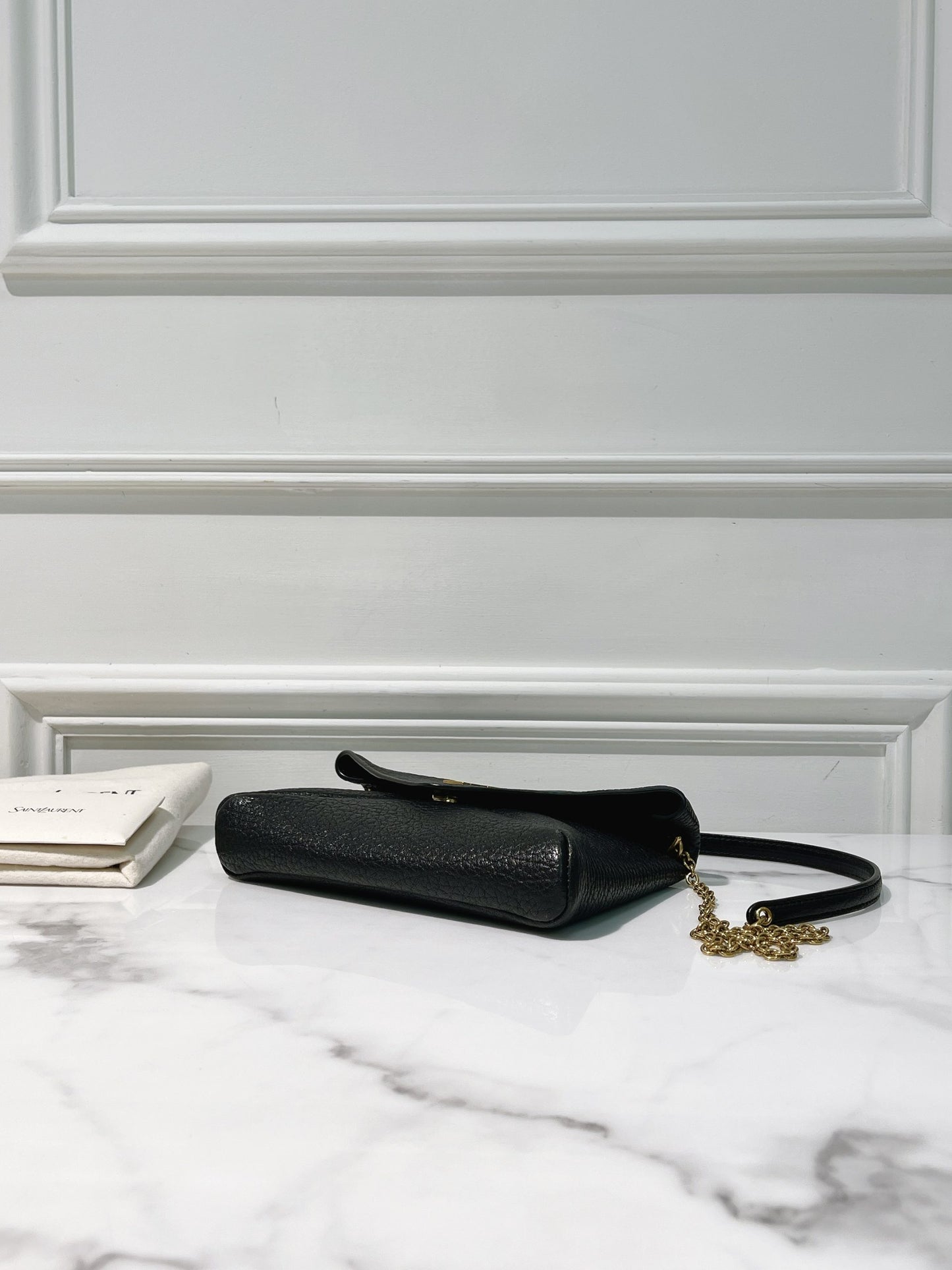 YSL CASSANDRE CHAIN POUCH, Black/Gold