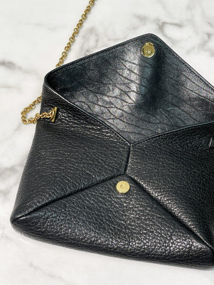 YSL CASSANDRE CHAIN POUCH, Black/Gold