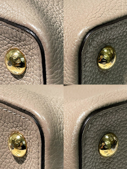 LV CAPUCINES MM, Grey/Gold