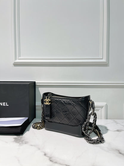 CHANEL GABRIELLE SMALL HOBO, Black/Gold