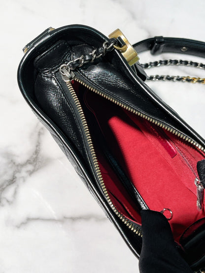 CHANEL GABRIELLE SMALL HOBO, Black/Gold