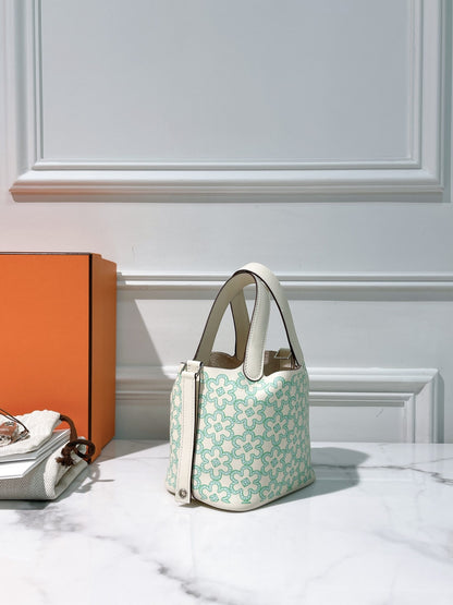 HERMES PICOTIN LOCK MICRO, Nata/Silver