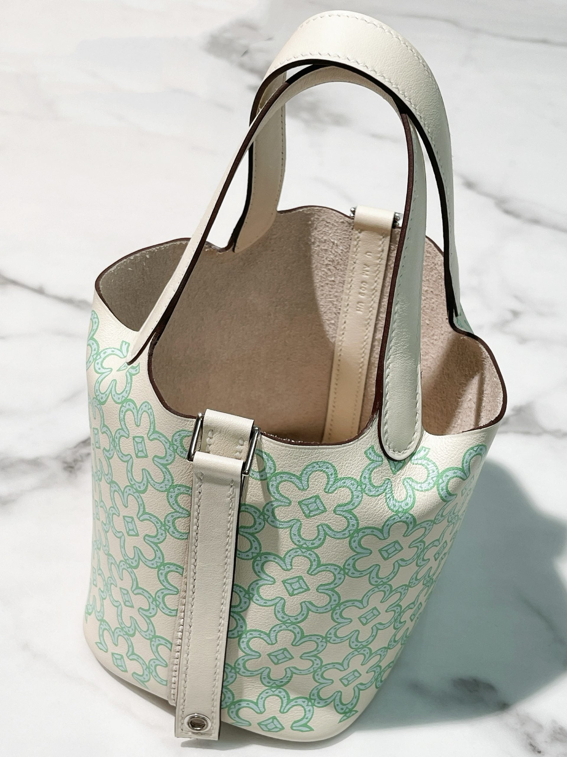 HERMES PICOTIN LOCK MICRO, Nata/Silver