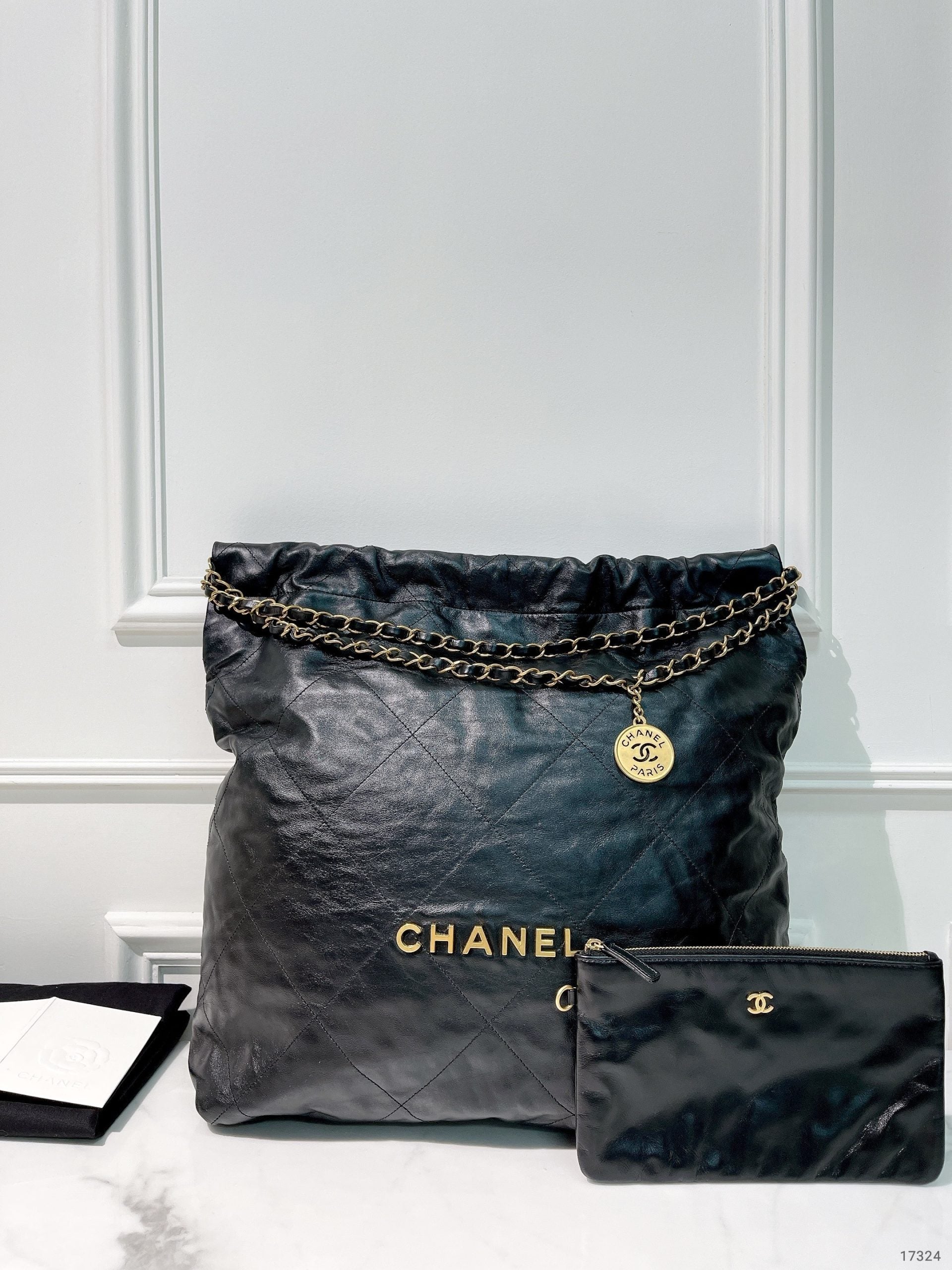 CHANEL LARGE 22 BAG, Black/Gold