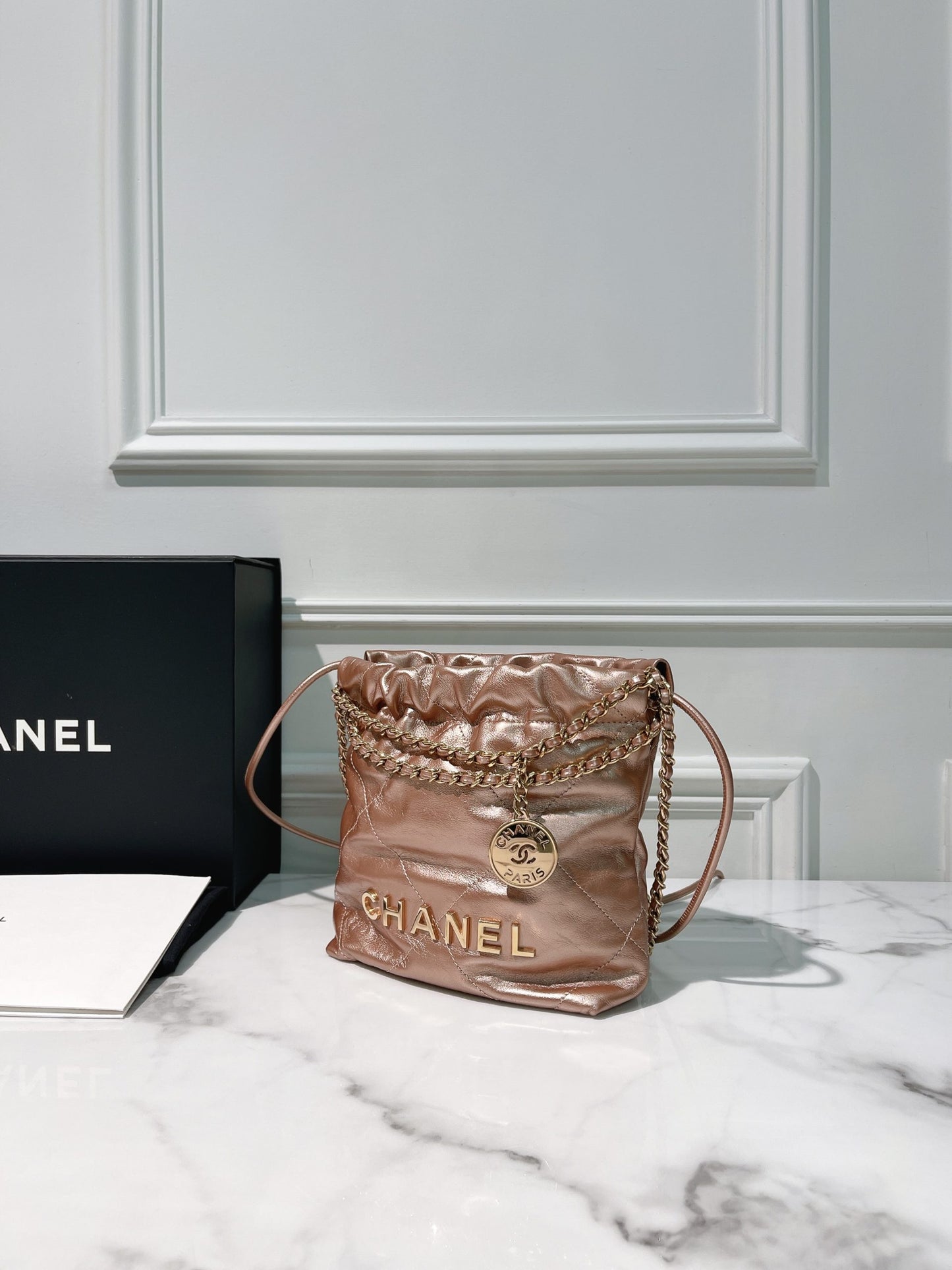 CHANEL MINI 22 BAG, Pink