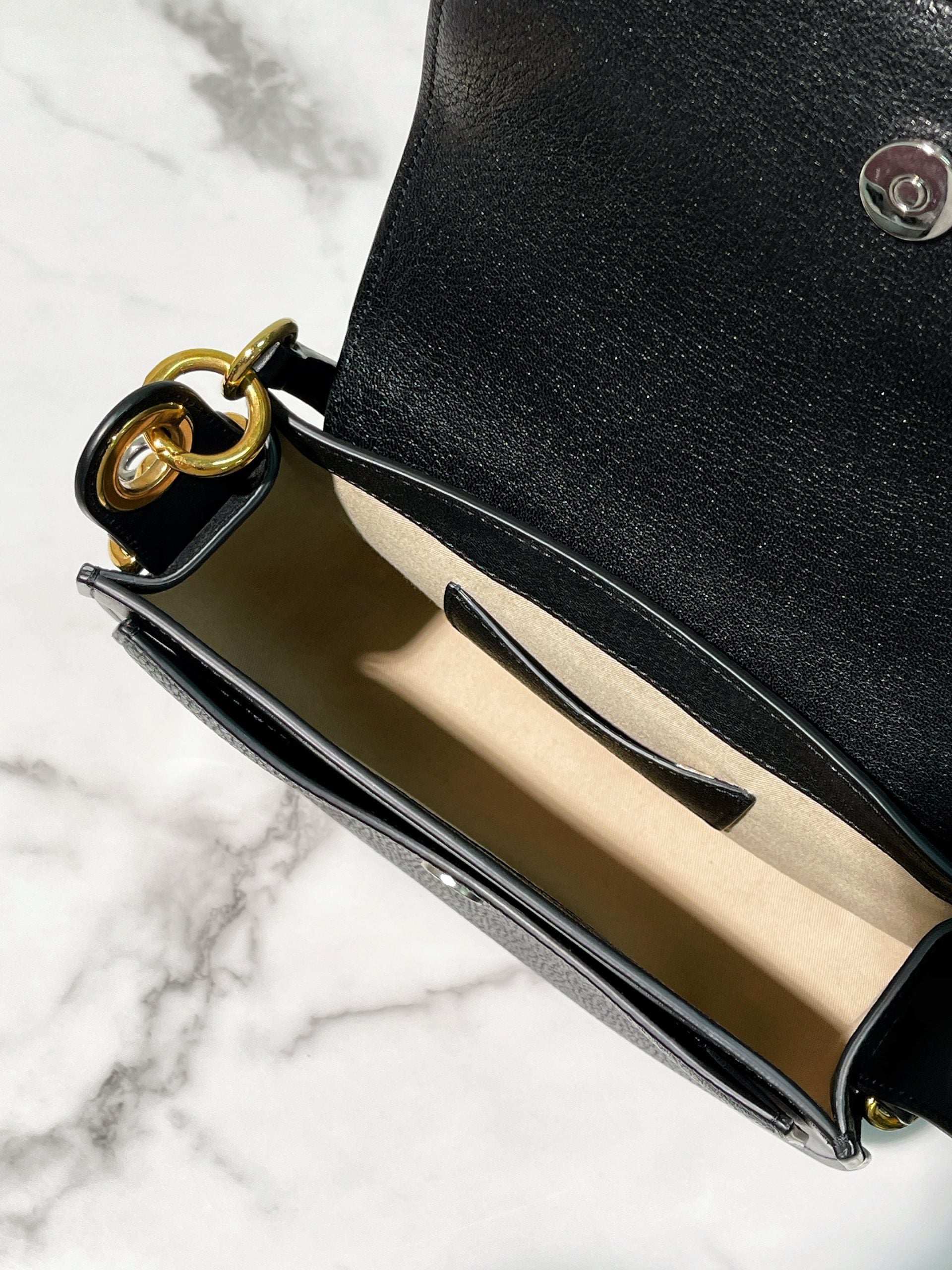 CHLOE TESS LARGE BAG, Black/Gold