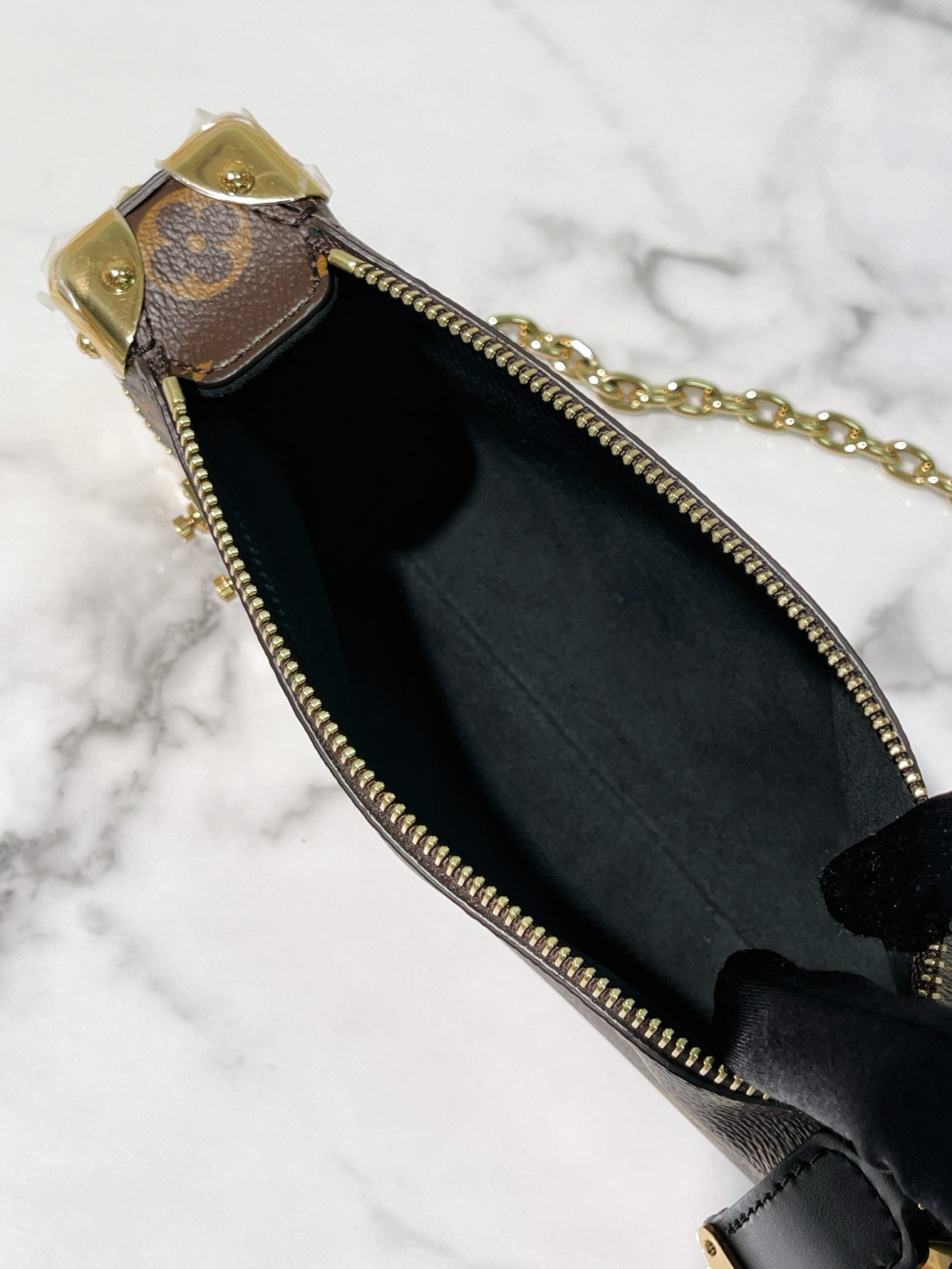 LV SLIM TRUNK, Monogram