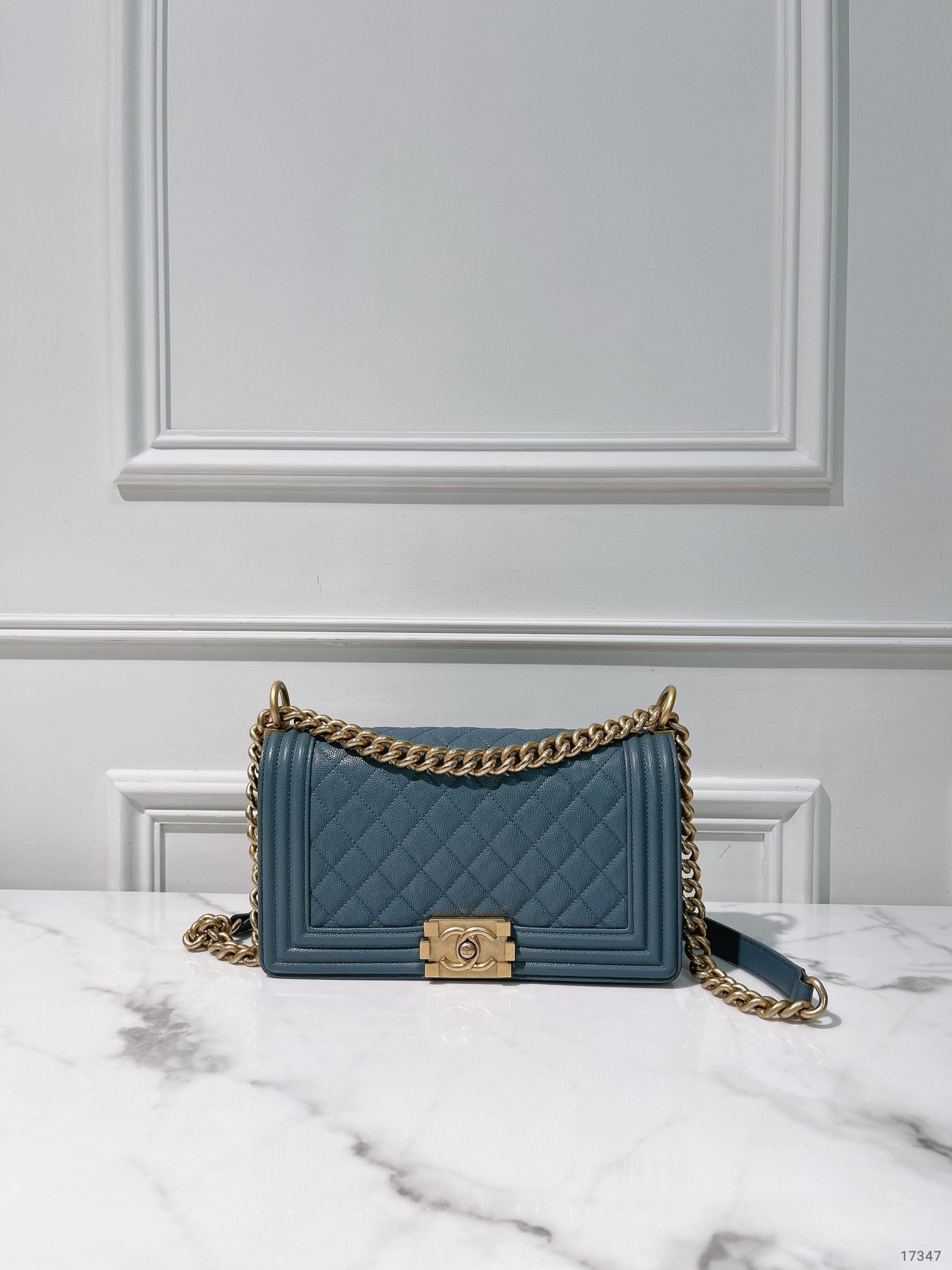 CHANEL MEDIUM BOY HANDBAG, Blue/Gold