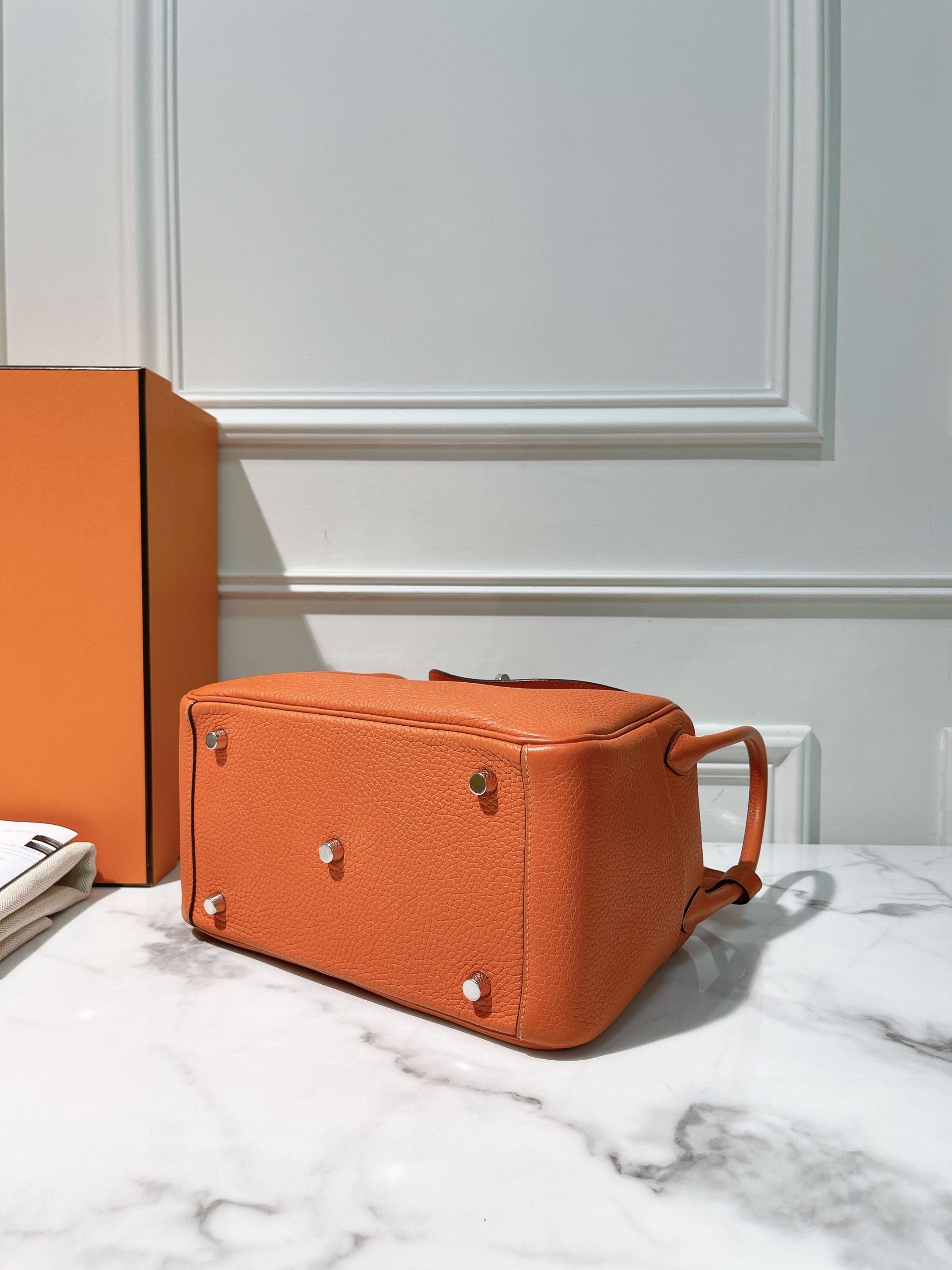 HERMES LINDY 26, Feu/Silver