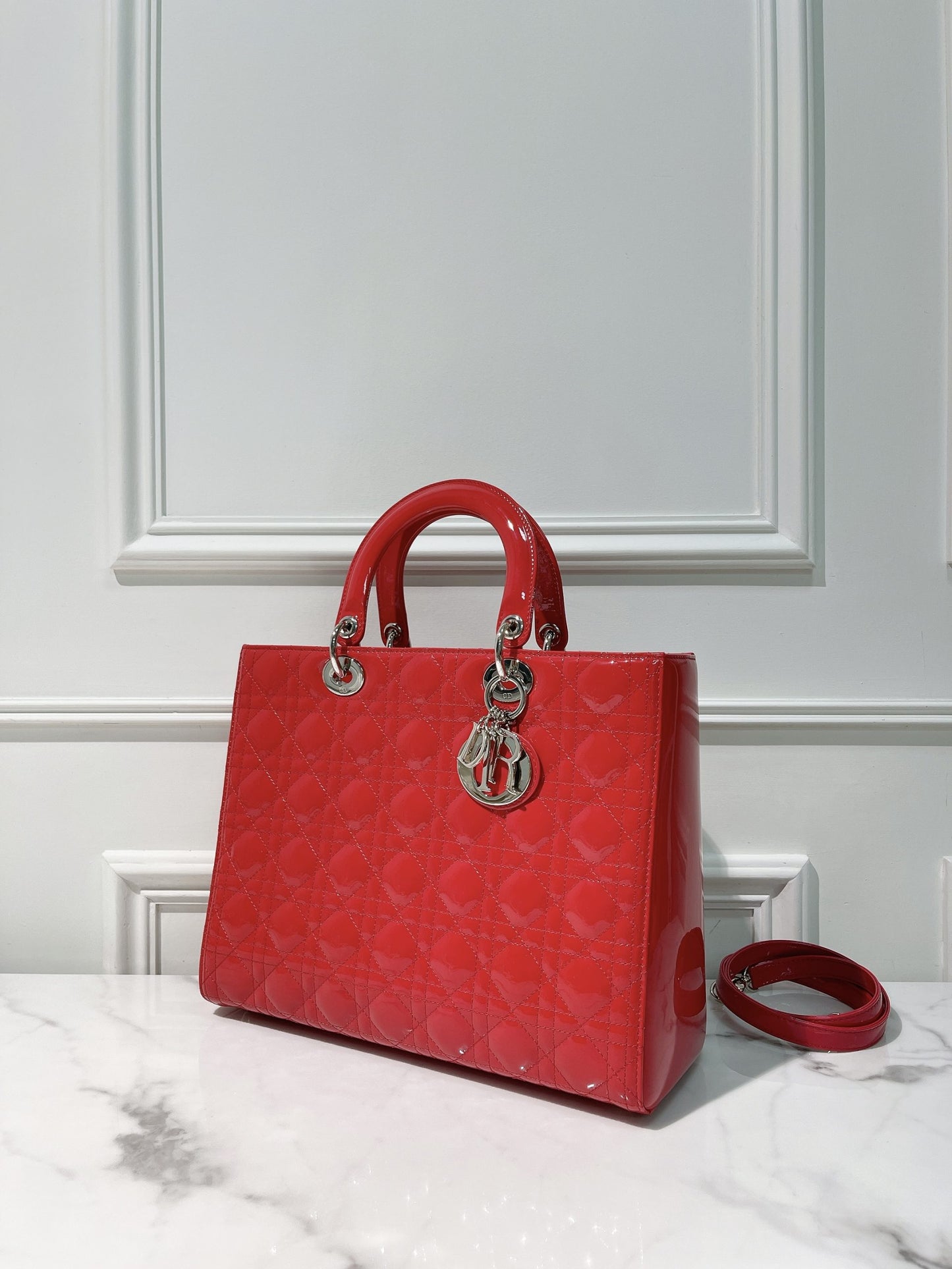 DIOR LARGE LADY DIOR, Red/Silver