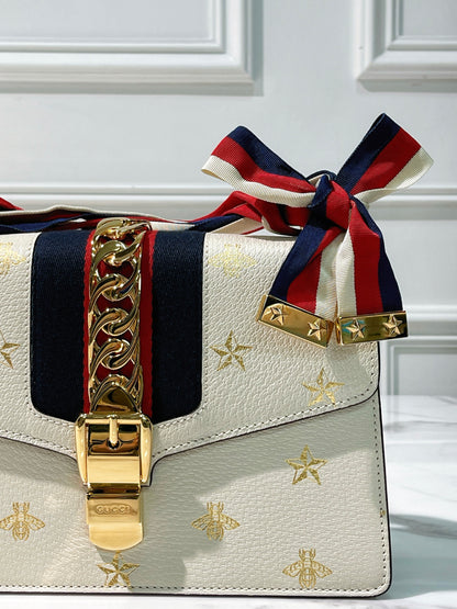 GUCCI MEDIUM SYLVIE SHOULDER BAG