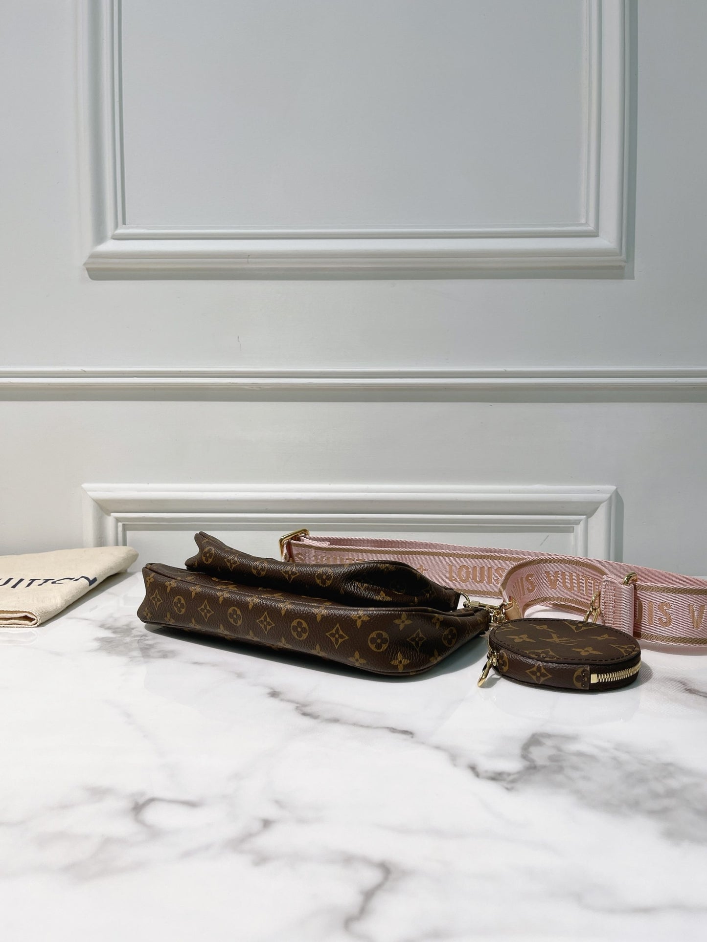 LV MULTI POCHETTE ACCESSOIRES, Monogram/Rose Clair