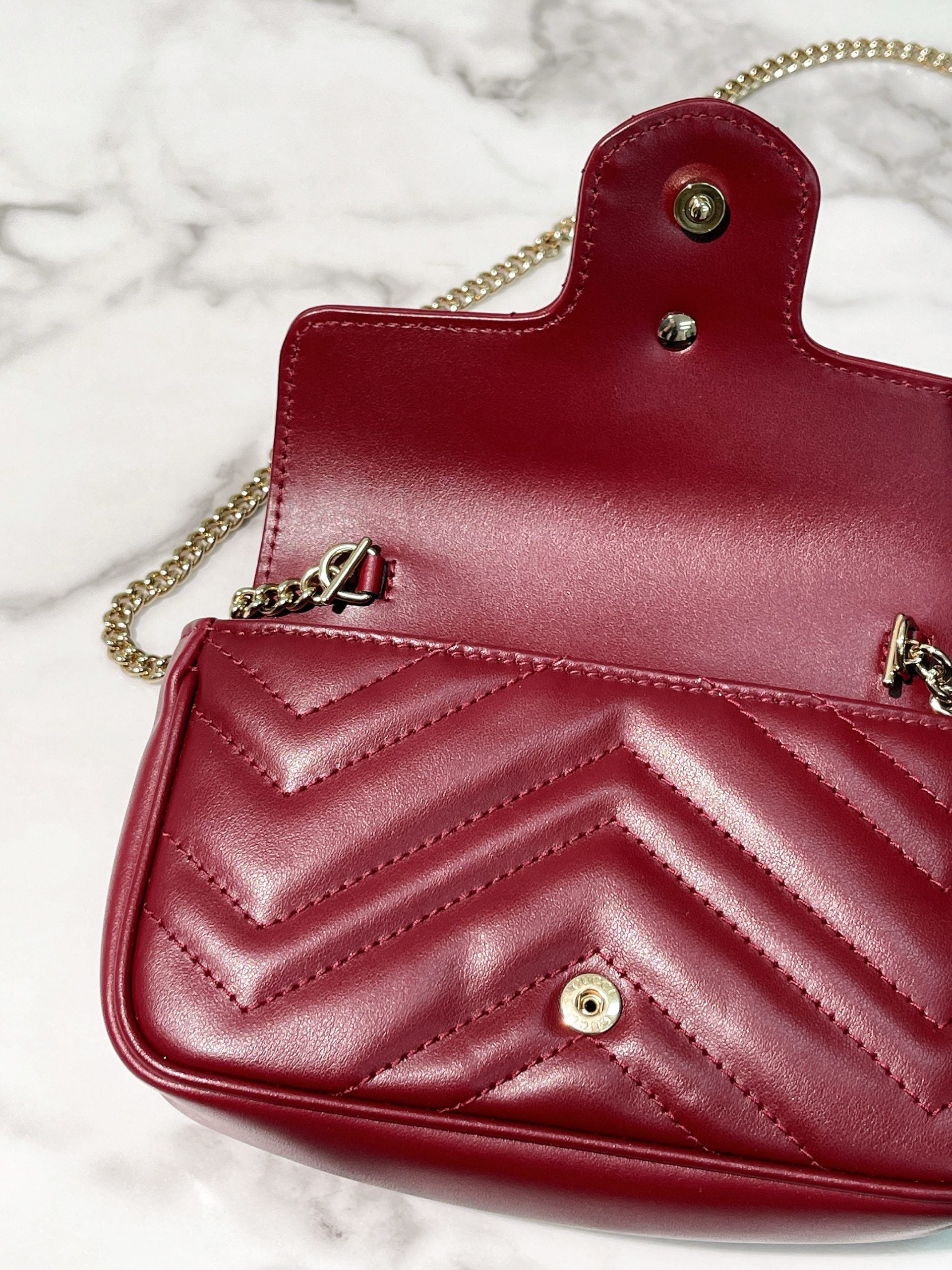 GUCCI SUPER MINI MARMONT, Red/Gold