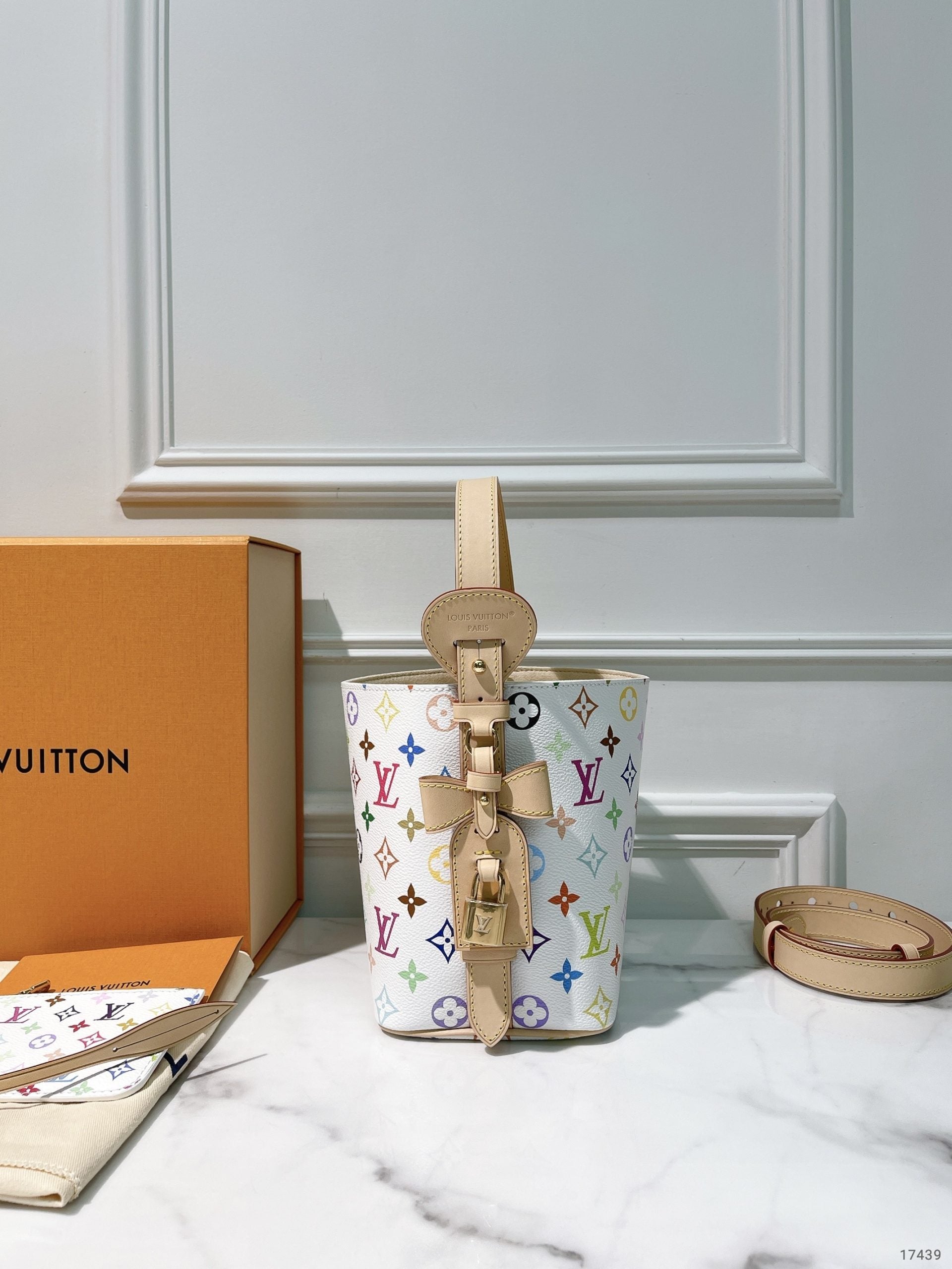 LV x TM ALL IN BB, Monogram