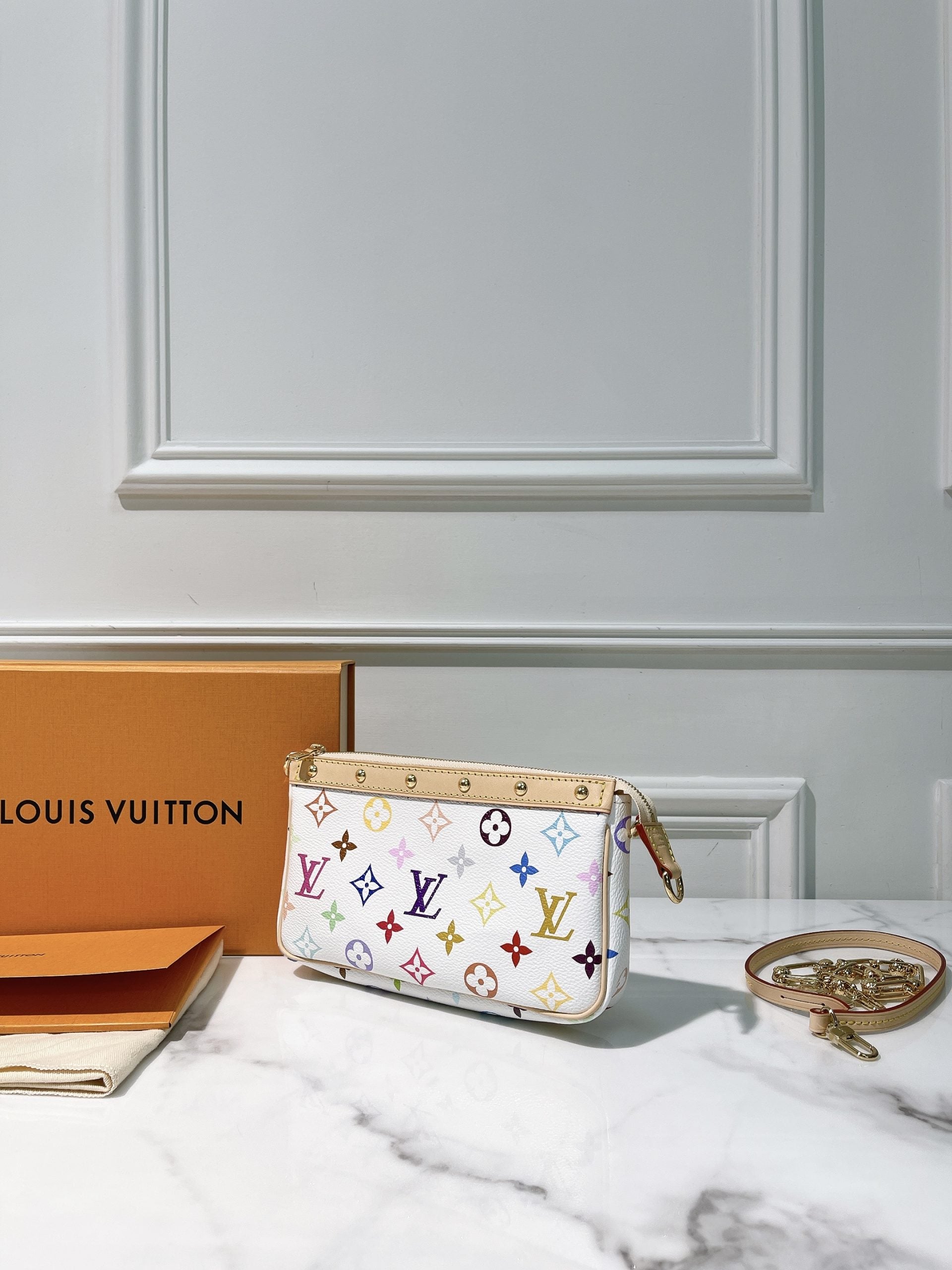 LV x TM POCHETTE ACCESSOIRES, Monogram