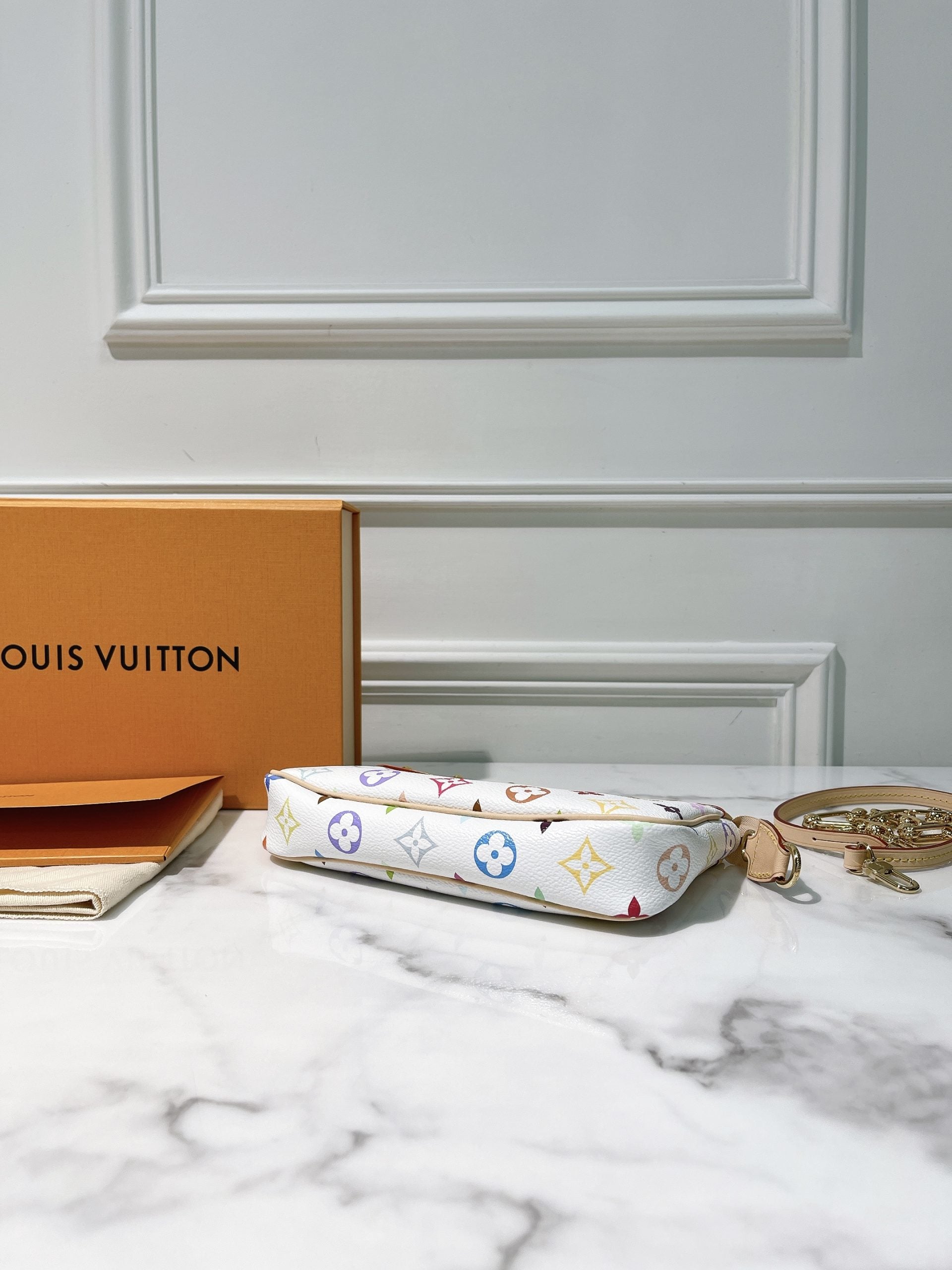 LV x TM POCHETTE ACCESSOIRES, Monogram