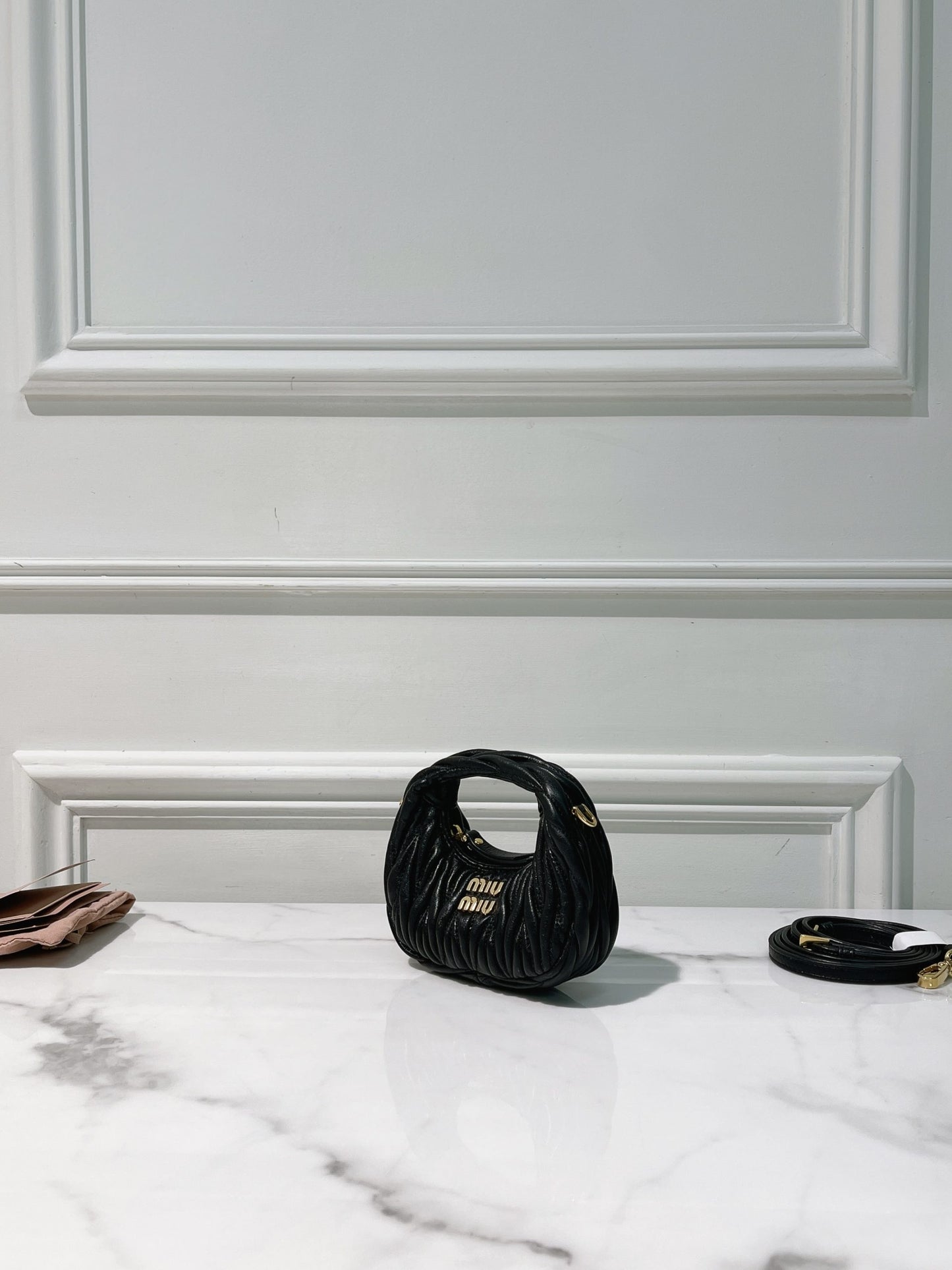 MIUMIU MICRO WANDER, Black/Gold