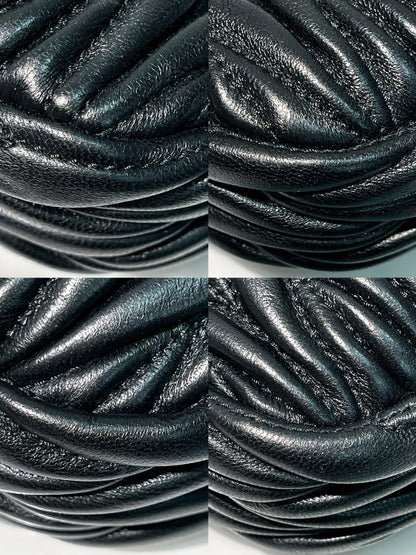 MIUMIU MICRO WANDER, Black/Gold