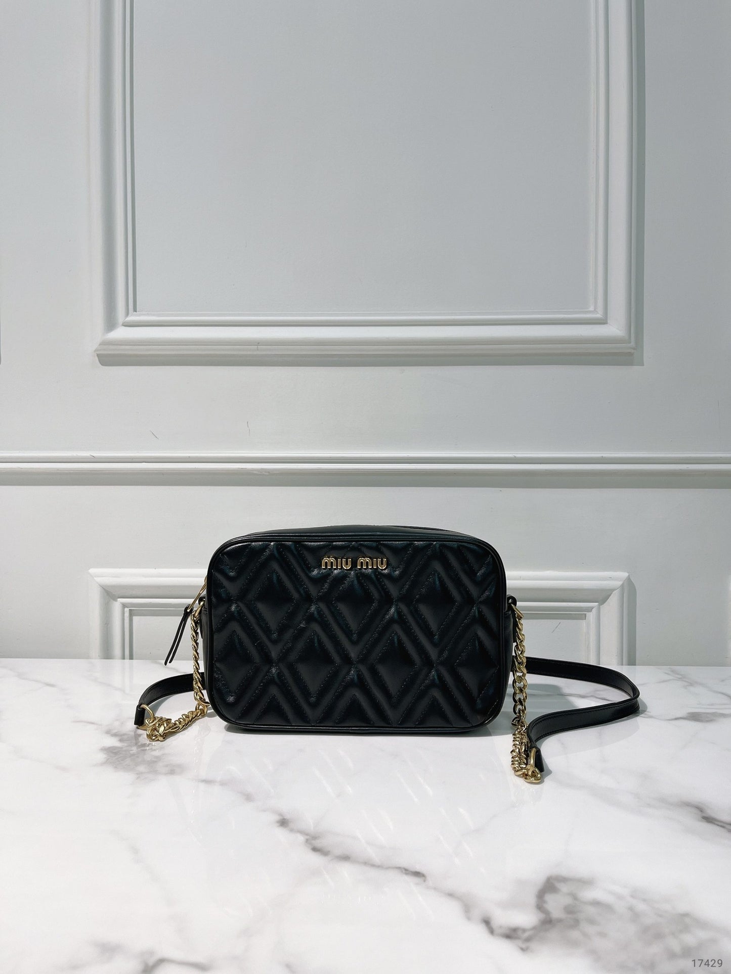 MIUMIU CAMERA BAG, Black/Gold