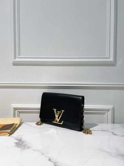 LV POCHETTE LOUISE GM, Black/Gold