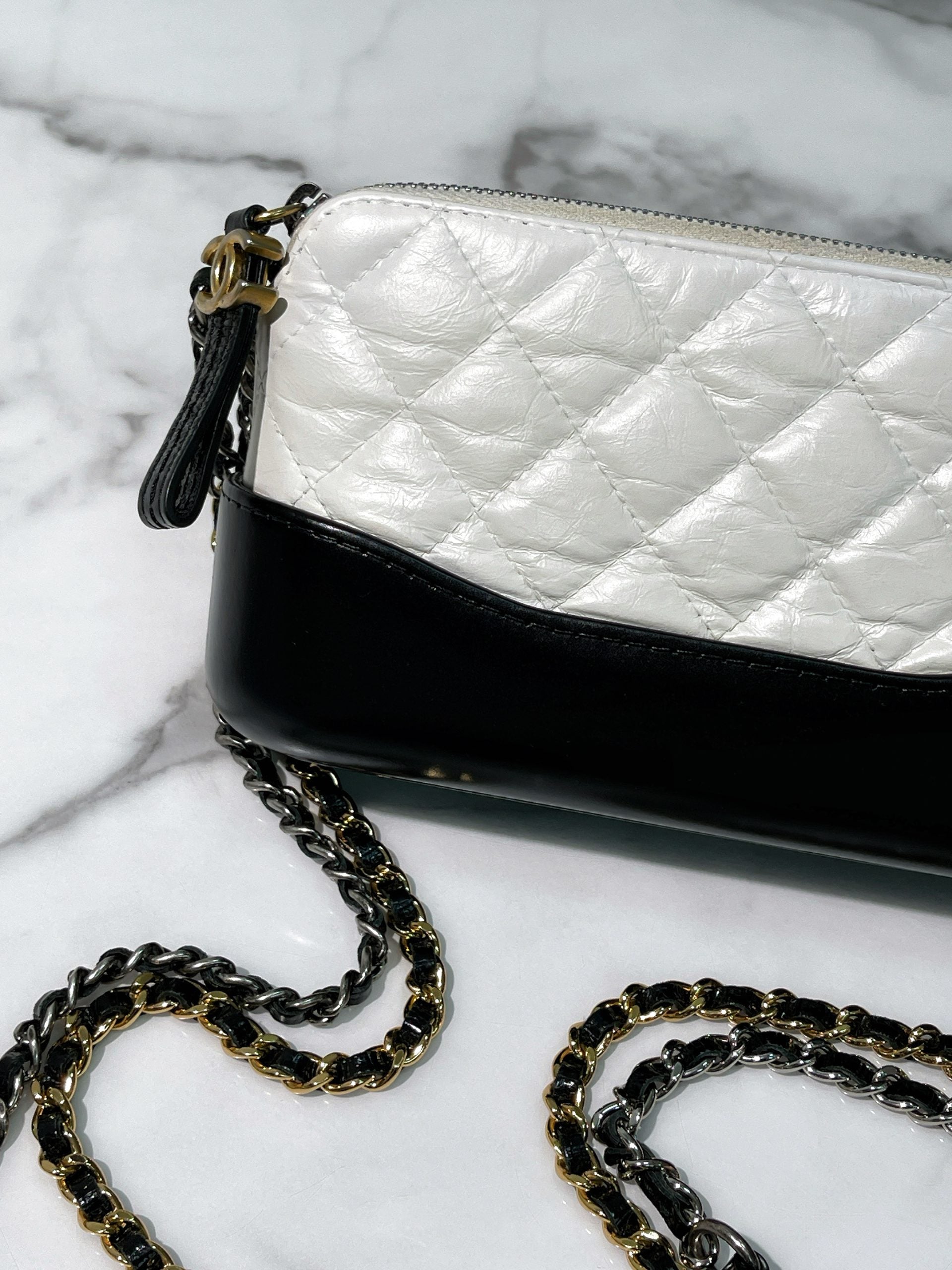 CHANEL MINI GABRIELLE, Black/White