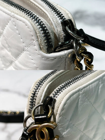 CHANEL MINI GABRIELLE, Black/White