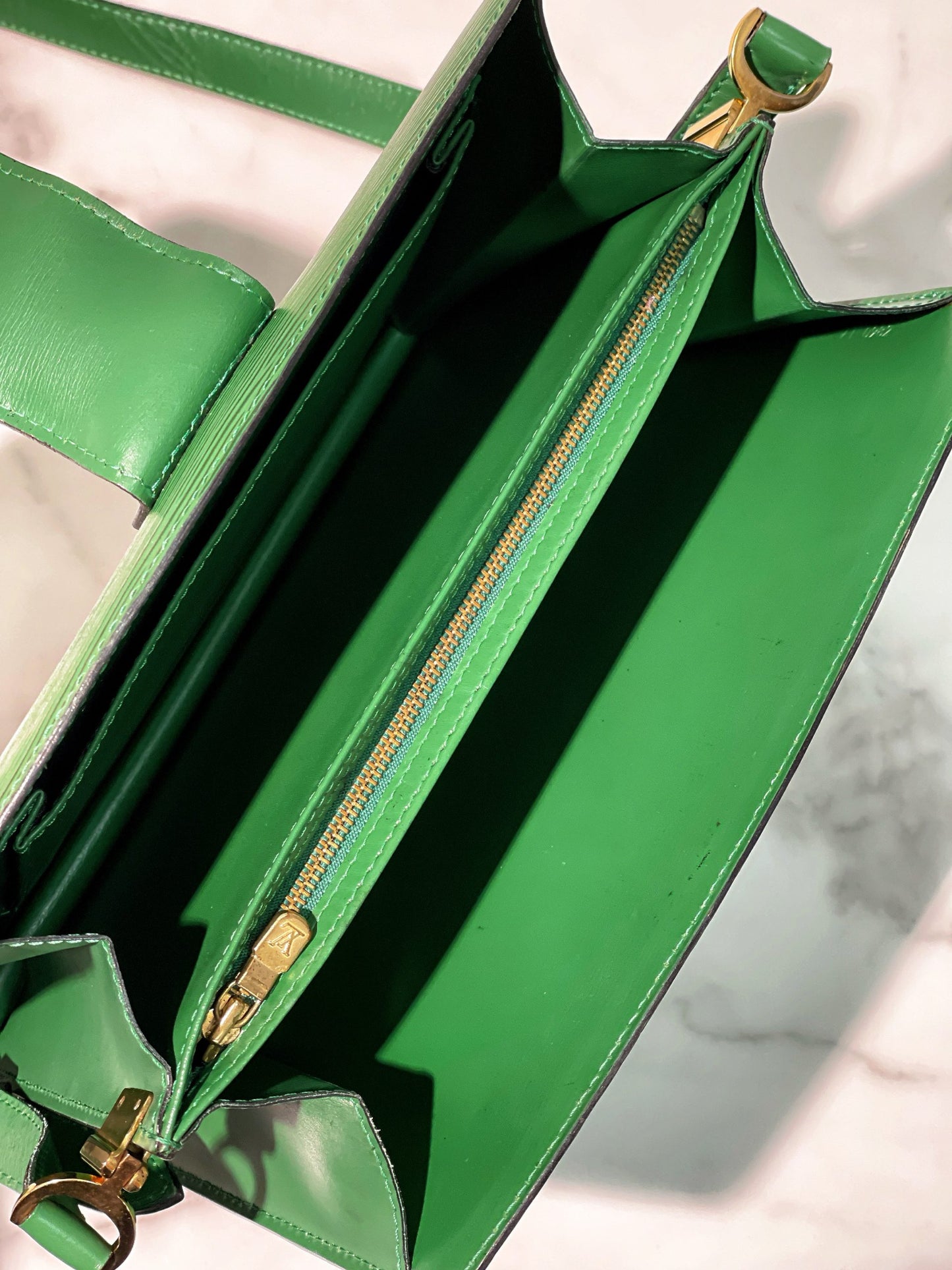 LV VINTAGE CAPUCINES SHOULDER BAG, Green/Gold