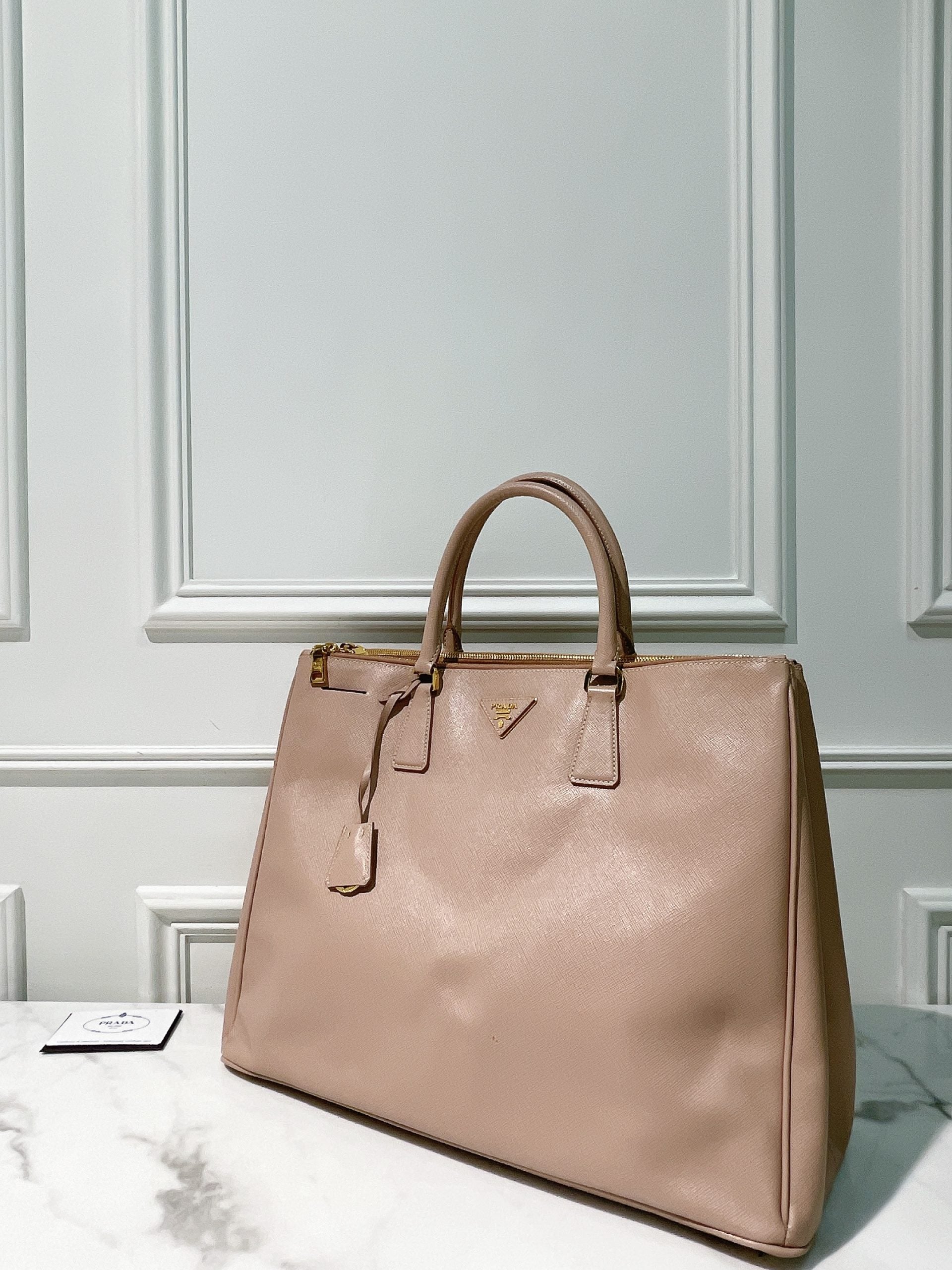 PRADA GALLERIA BAG, Beige/Gold