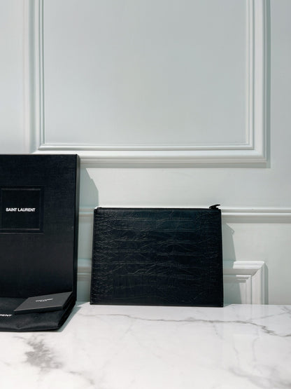 YSL ZIP POUCH, So Black