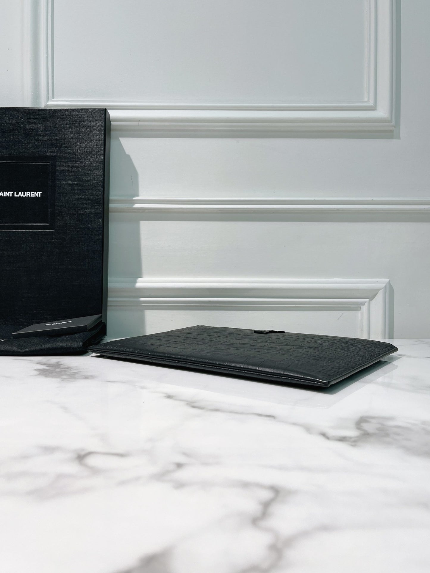 YSL ZIP POUCH, So Black