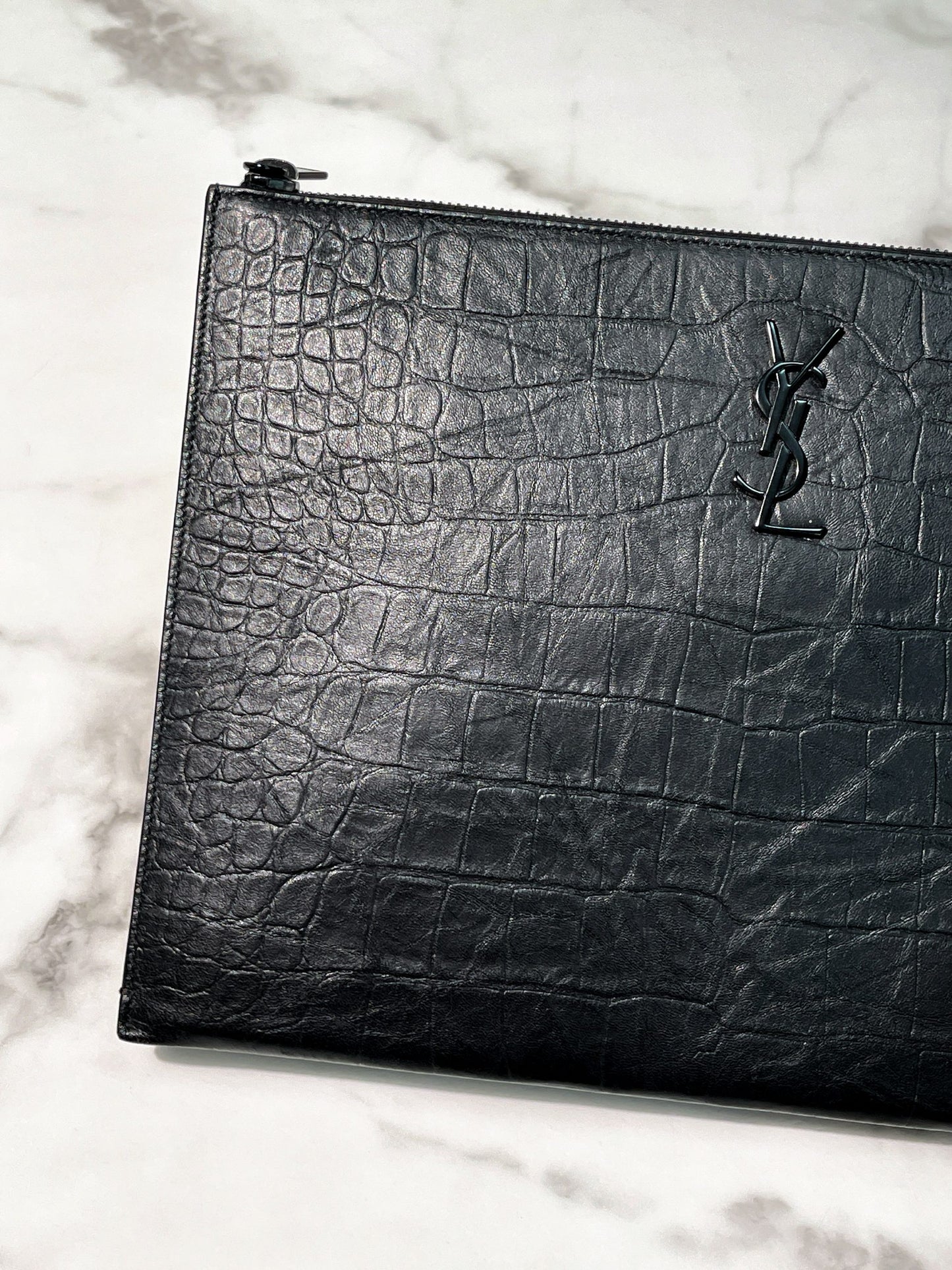 YSL ZIP POUCH, So Black