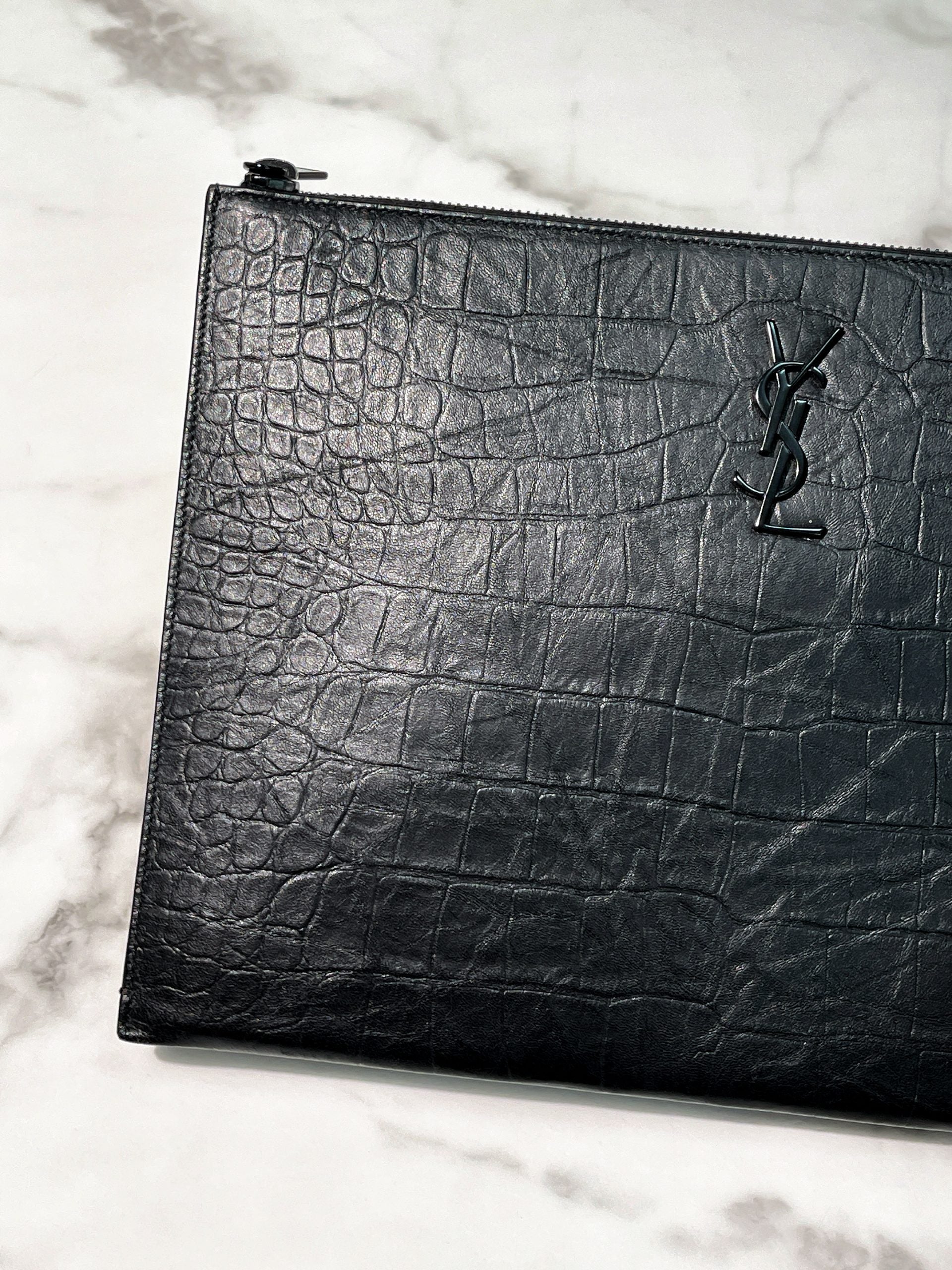 YSL ZIP POUCH, So Black