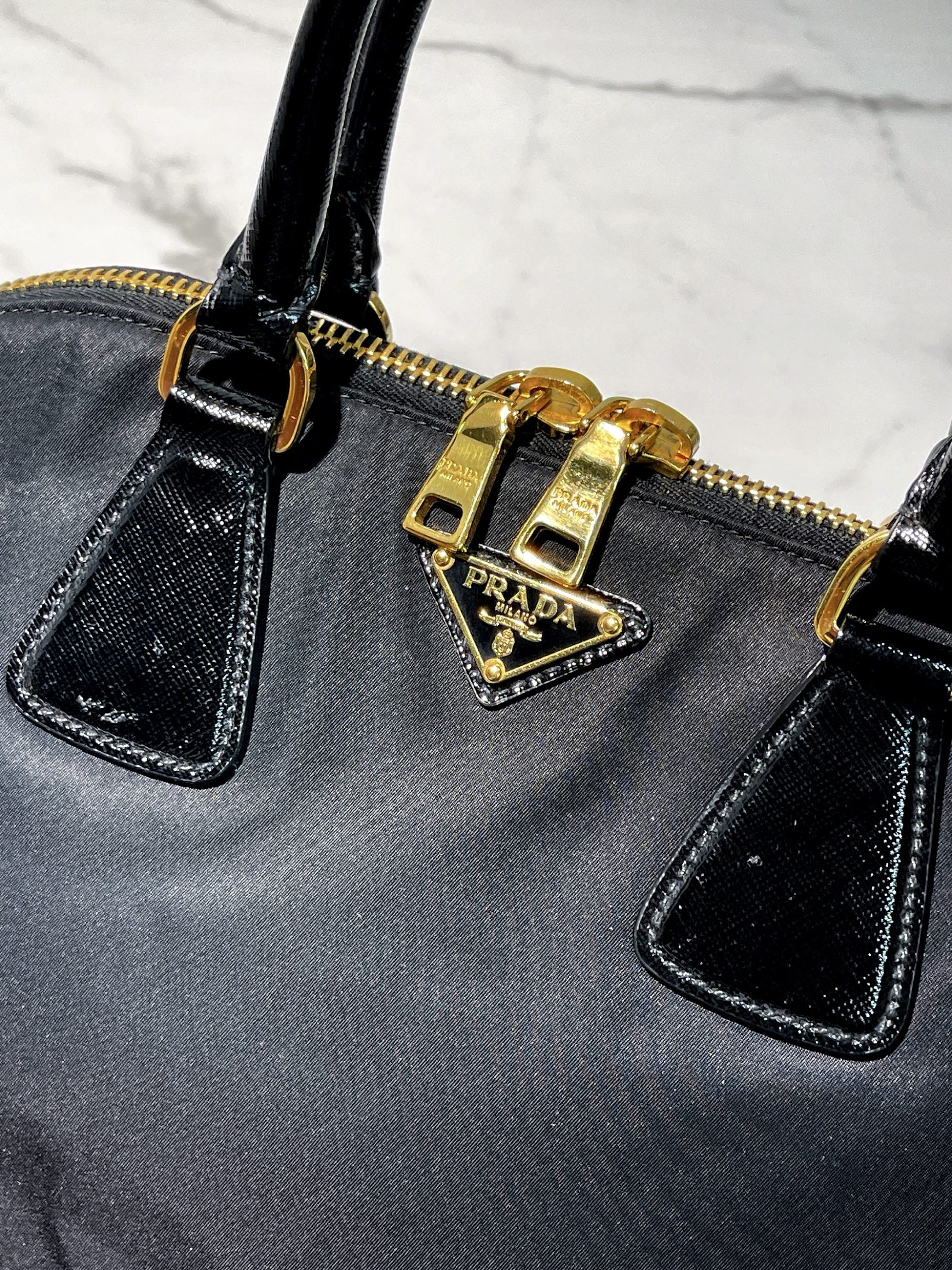 PRADA PROMENADE BAG, Black/Gold