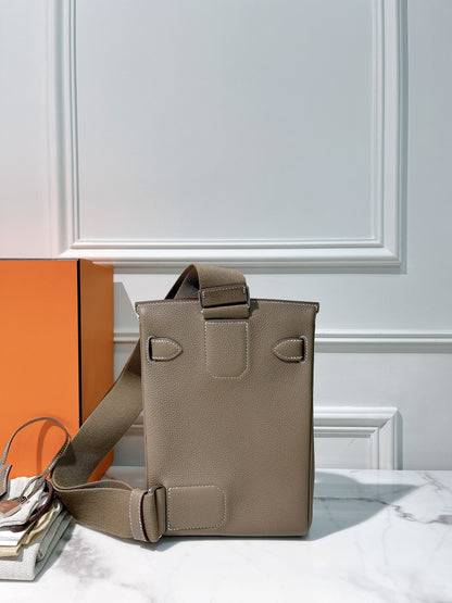 HERMES HAC A DOS PM BACKPACK, Etoupe/Silver