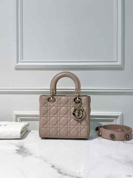 DIOR SMALL LADY DIOR