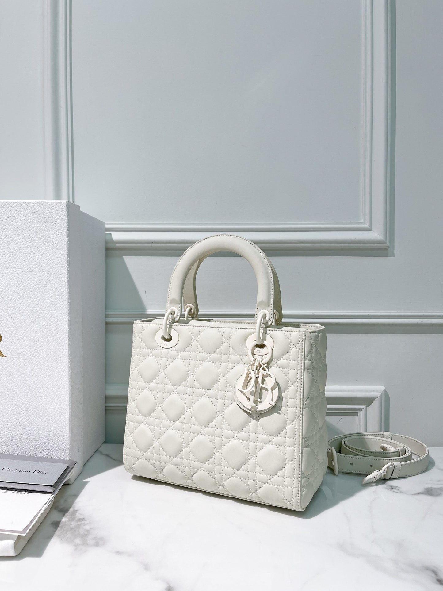 DIOR MEDIUM LADY DIOR BAG, So White
